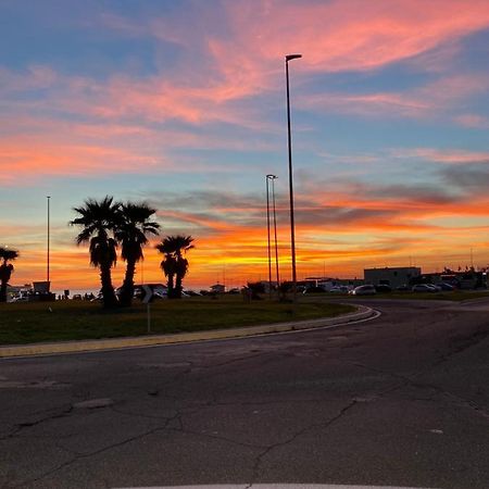 Tra Mare E Arte Lägenhet Lido di Ostia Exteriör bild